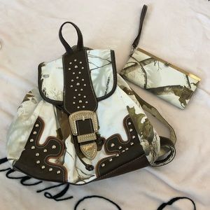 BUNDLE Backpack and Wallet